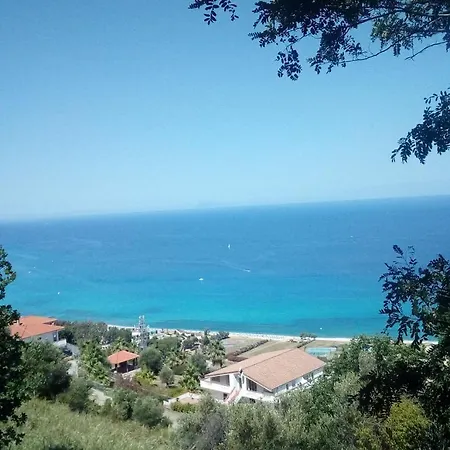 La Casa Dell'olmo Zambrone