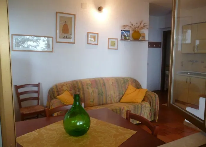 La Casa Dell'olmo ザンブローネ