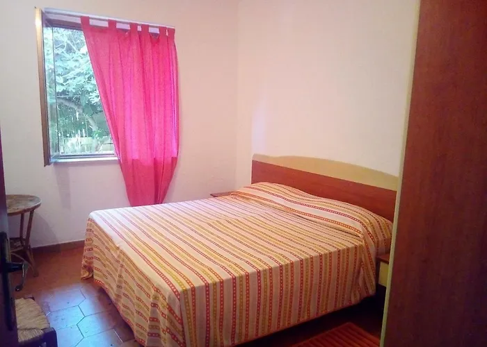 La Casa Dell'olmo ザンブローネ